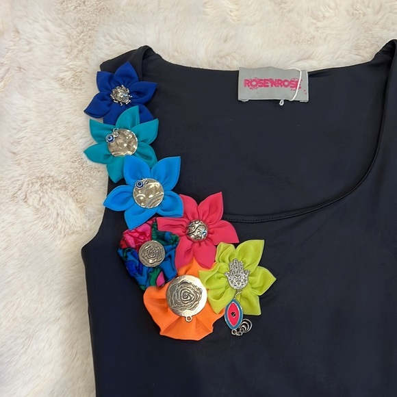 HANDMADE FLORAL TANK TOP - Picture 3 of 12